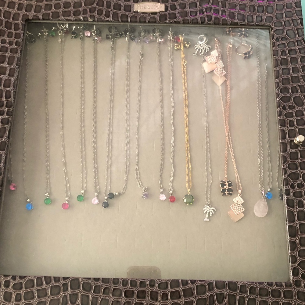 Bulk sale resale worth $400